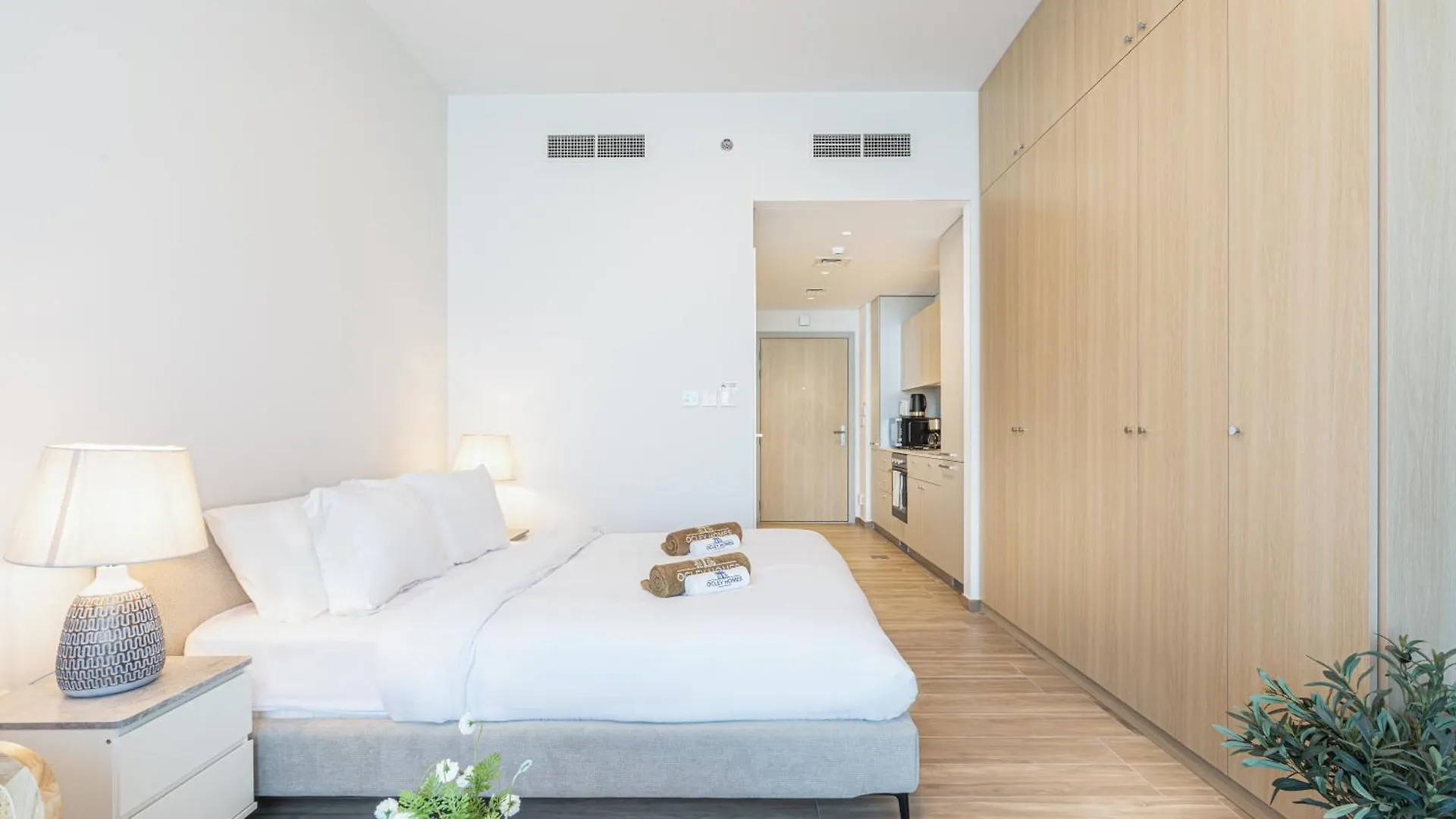 Apartment Premium Brand New Home With Incredible Facilities Dubai United Arab Emirates